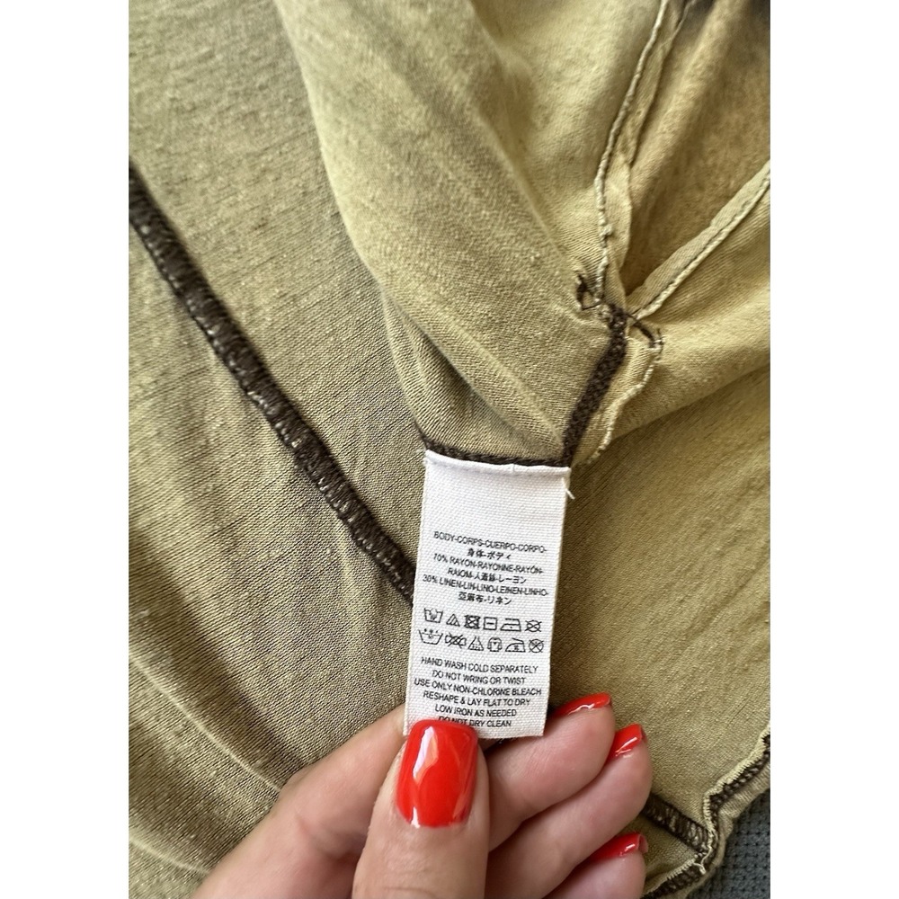 We The Free People Hudson Henley Tank Top Distressed Raw Hem Green Large - Picture 9 of 10